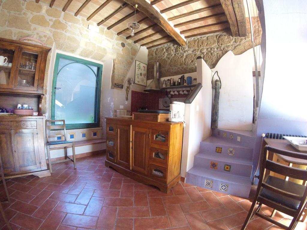 La Casa Dei Carrai Acomodação com café da manhã Pitigliano Exterior foto